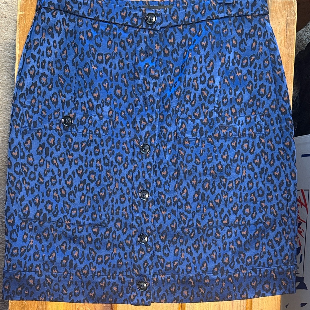 Banana Republic Blue 💙💙💙💙Leopard Print Skirt Tall! Tiger 🐅